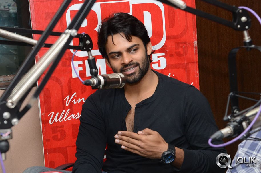 Sai-Dharam-Tej-and-YVS-Chowdary-at-Red-FM
